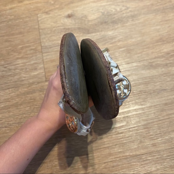 Tory Burch Cassia Thong Sandal - Picture 10 of 11